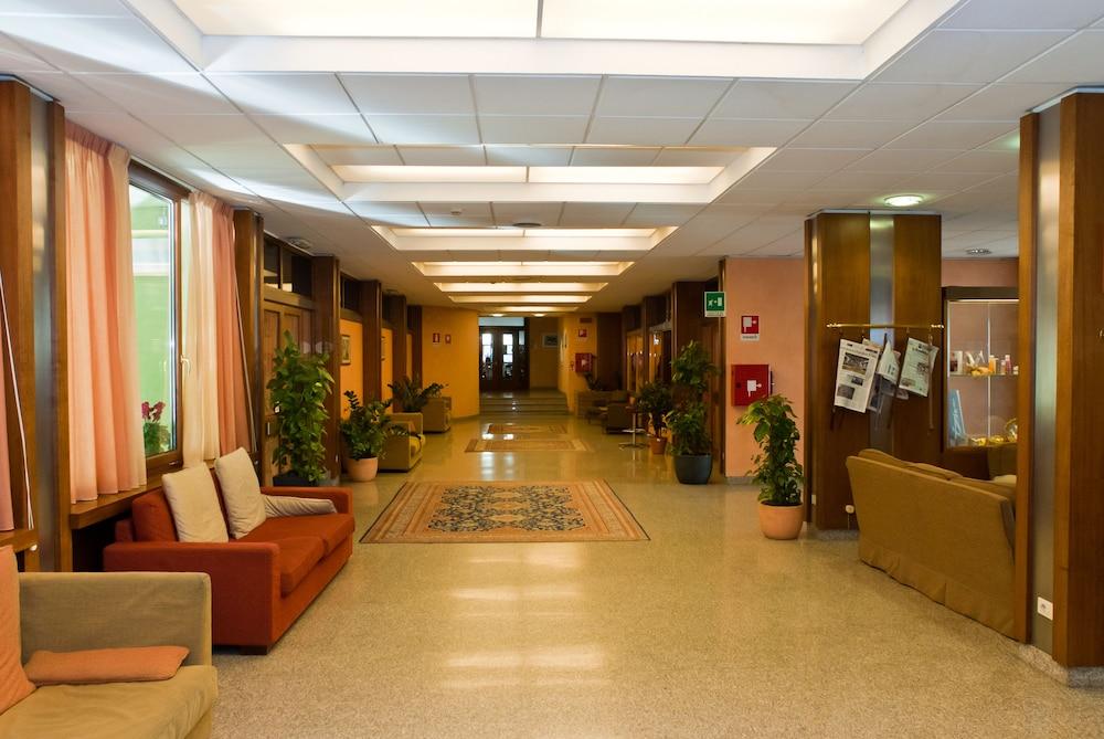 Hotel Raffaello