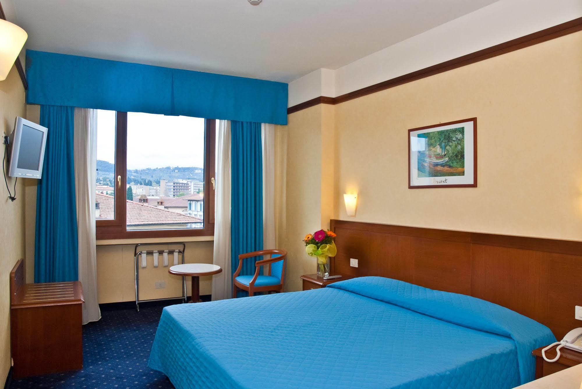 Raffaello Hotel 4*