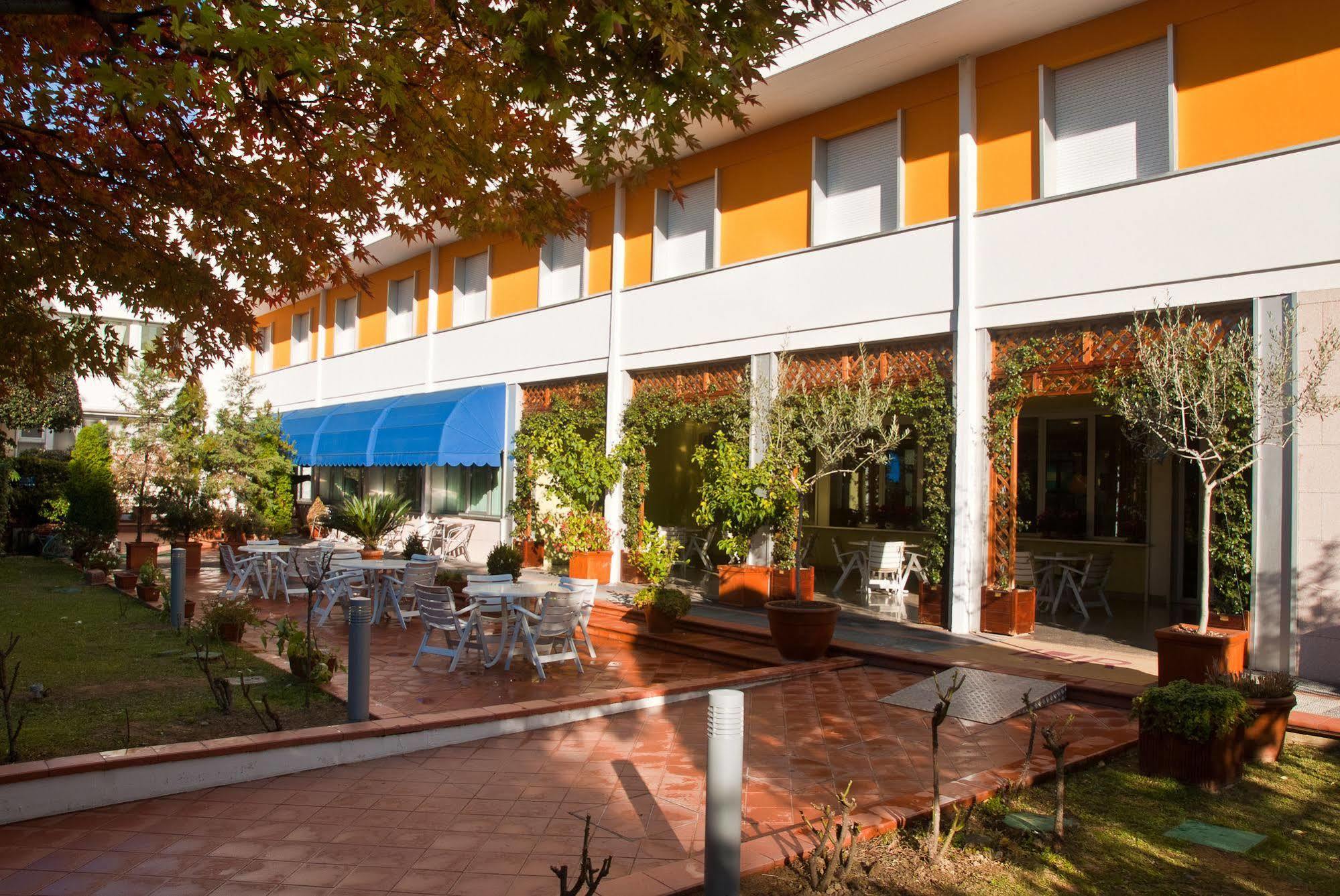 Raffaello Hotel 4*